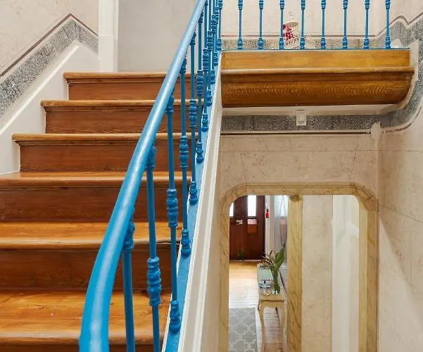 Almada Villa Гостевой дом