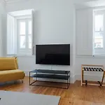 Almada Villa Vendégház