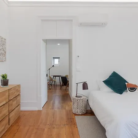 Гостевой дом Almada Villa 4*