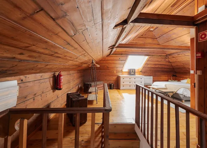 Almada Villa 4* Almada