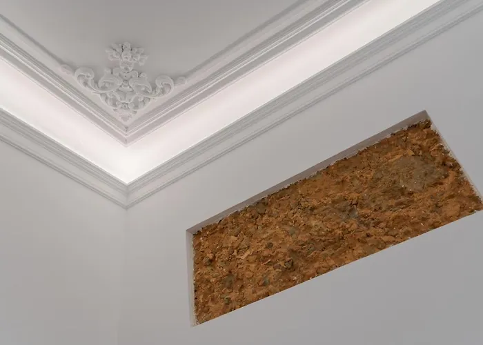 Almada Villa Pensión